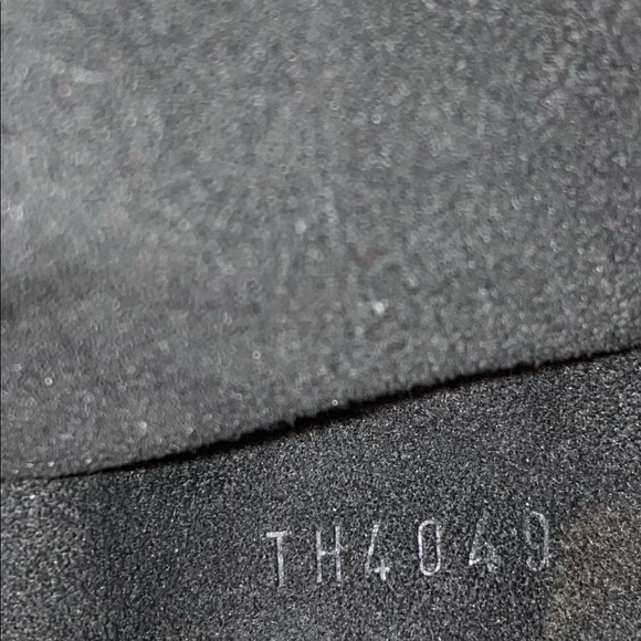 ❌❌SOLD❌❌ Louis Vuitton Mahina hobo XL - Picture 8 of 10